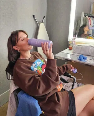 Millie Bobby Brown OnlyFans Leaked Free Thumbnail Picture - #U7zc8Ggb8M
