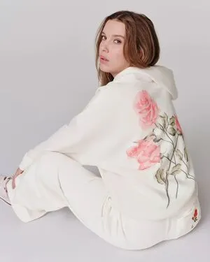 Millie Bobby Brown OnlyFans Leaked Free Thumbnail Picture - #UEigKwabjc