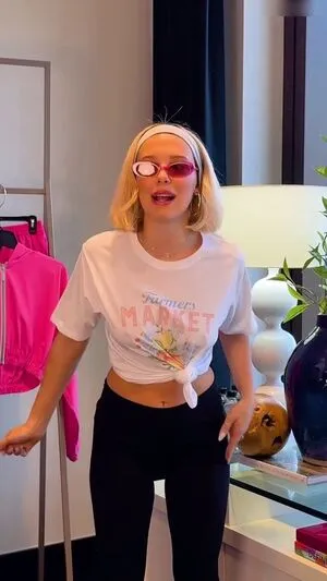 Millie Bobby Brown OnlyFans Leaked Free Thumbnail Picture - #Ufk45B6V49