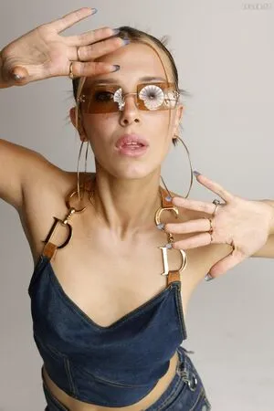 Millie Bobby Brown OnlyFans Leaked Free Thumbnail Picture - #WAcIh6FQqI