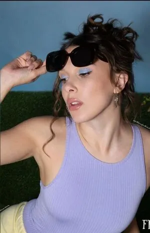 Millie Bobby Brown OnlyFans Leaked Free Thumbnail Picture - #X4LLAuAjSB