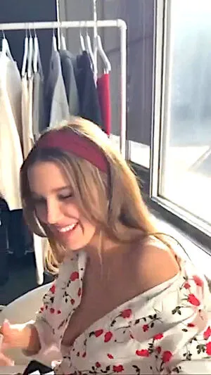 Millie Bobby Brown OnlyFans Leaked Free Thumbnail Picture - #ZEqvbXKKxj