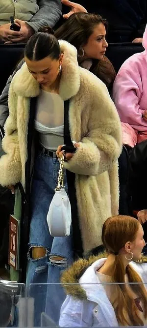 Millie Bobby Brown OnlyFans Leaked Free Thumbnail Picture - #b1zTfrK9Ij