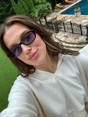 Millie Bobby Brown OnlyFans Leaked Free Thumbnail Picture - #efzgpd3yGz