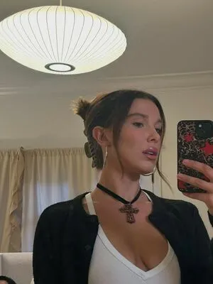 Millie Bobby Brown OnlyFans Leaked Free Thumbnail Picture - #fyd2Z2731s