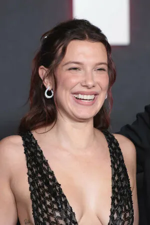 Millie Bobby Brown OnlyFans Leaked Free Thumbnail Picture - #l5K4AAsMj7