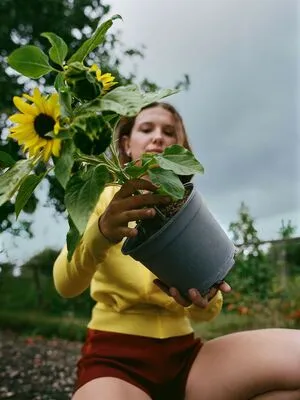 Millie Bobby Brown OnlyFans Leaked Free Thumbnail Picture - #lHY3S2hrFL