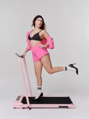 Millie Bobby Brown OnlyFans Leaked Free Thumbnail Picture - #lNhAvGvBe1