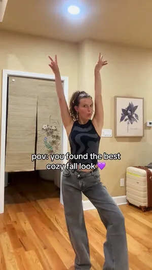 Millie Bobby Brown OnlyFans Leaked Free Thumbnail Picture - #lviUnhemZ8