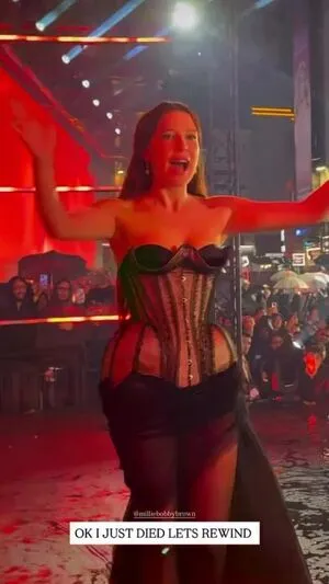 Millie Bobby Brown OnlyFans Leaked Free Thumbnail Picture - #mVk4Dene4k