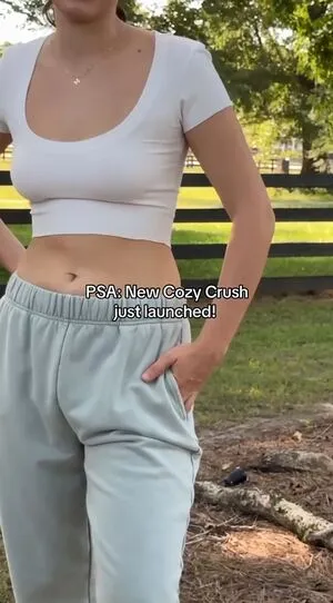 Millie Bobby Brown OnlyFans Leaked Free Thumbnail Picture - #mxF6zIypA4