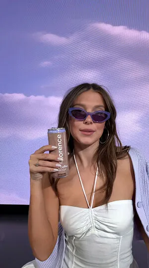 Millie Bobby Brown OnlyFans Leaked Free Thumbnail Picture - #n295mfh2iK