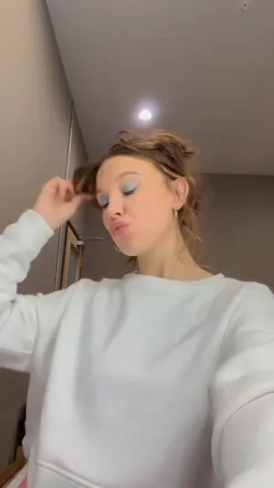 Millie Bobby Brown OnlyFans Leaked Free Thumbnail Picture - #nbLnD1QGDU