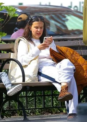 Millie Bobby Brown OnlyFans Leaked Free Thumbnail Picture - #nzDl6oQZDG