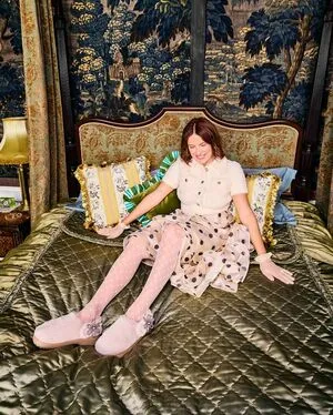 Millie Bobby Brown OnlyFans Leaked Free Thumbnail Picture - #oX0A0m0px3