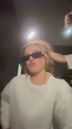 Millie Bobby Brown OnlyFans Leaked Free Thumbnail Picture - #p0k8SMfJu0