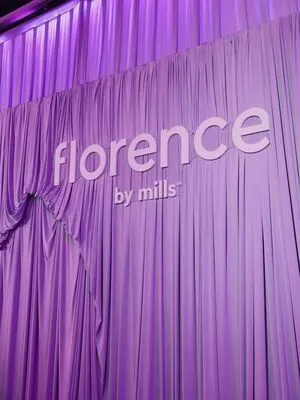 Millie Bobby Brown OnlyFans Leaked Free Thumbnail Picture - #pdgUQDA4Fr