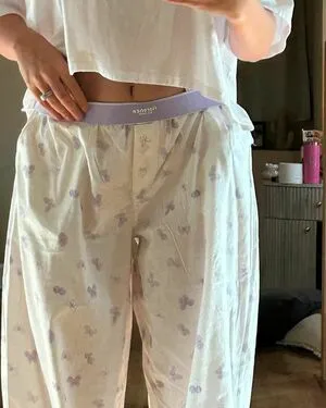 Millie Bobby Brown OnlyFans Leaked Free Thumbnail Picture - #qN78QBAJNj
