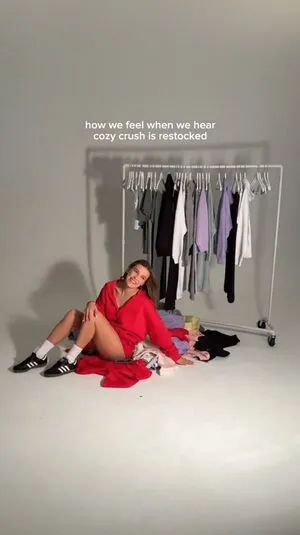 Millie Bobby Brown OnlyFans Leaked Free Thumbnail Picture - #sFIA8FwhR0