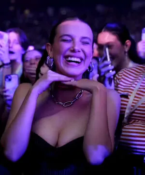 Millie Bobby Brown OnlyFans Leaked Free Thumbnail Picture - #ti8AsWnztY