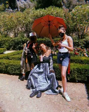 Millie Bobby Brown OnlyFans Leaked Free Thumbnail Picture - #tq9sjSipPh
