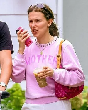 Millie Bobby Brown OnlyFans Leaked Free Thumbnail Picture - #vEwxsBrg7s