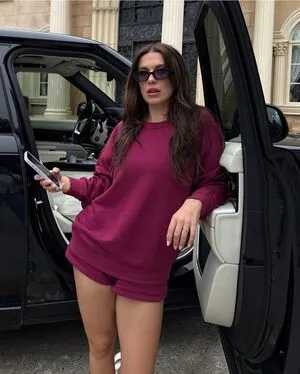 Millie Bobby Brown OnlyFans Leaked Free Thumbnail Picture - #vGMf7PVcfz