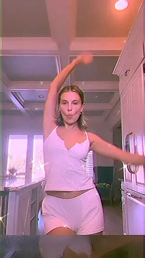 Millie Bobby Brown OnlyFans Leaked Free Thumbnail Picture - #vkOugdoFAy