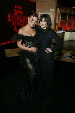 Millie Bobby Brown OnlyFans Leaked Free Thumbnail Picture - #x8sUEPre3L