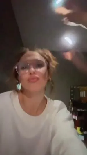 Millie Bobby Brown OnlyFans Leaked Free Thumbnail Picture - #xpF5DJvxPg