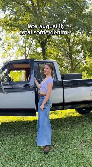 Millie Bobby Brown OnlyFans Leaked Free Thumbnail Picture - #y2fdf88igR