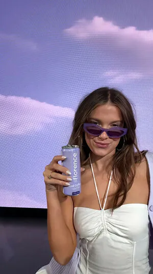 Millie Bobby Brown OnlyFans Leaked Free Thumbnail Picture - #yBQihp060a