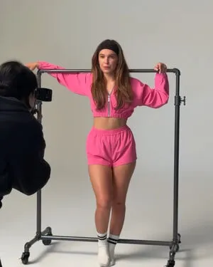 Millie Bobby Brown OnlyFans Leaked Free Thumbnail Picture - #yFzEOiuFc9
