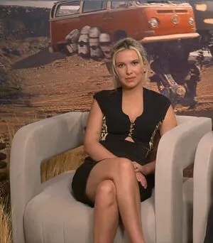 Millie Bobby Brown OnlyFans Leaked Free Thumbnail Picture - #yzvHezSkTC