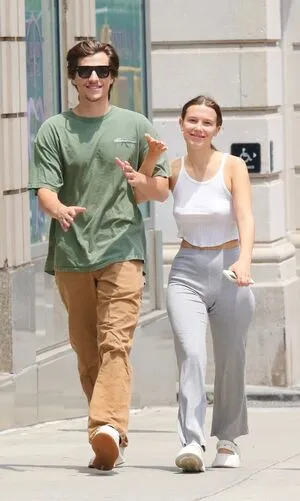Millie Bobby Brown OnlyFans Leaked Free Thumbnail Picture - #zyJTrmRobz