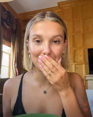 Millie Bobby Brown OnlyFans Leaked Free Thumbnail Picture - #5YbGQYIUEv