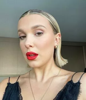 Millie Bobby Brown OnlyFans Leaked Free Thumbnail Picture - #5Z0stC0WZO