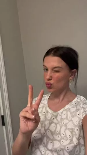 Millie Bobby Brown OnlyFans Leaked Free Thumbnail Picture - #BV3t2piTKn