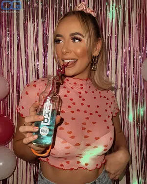 Millie Court OnlyFans Leaked Free Thumbnail Picture - #E5Ckt2ZX2K