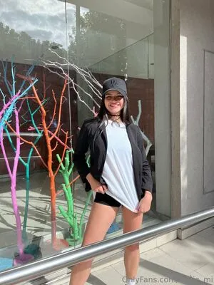 Millie Mi OnlyFans Leaked Free Thumbnail Picture - #F5bOxClWB7