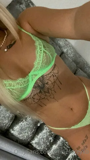Millieforeyxo OnlyFans Leaked Free Thumbnail Picture - #1UyKnhPB5V