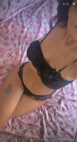 Millielovesfree OnlyFans Leaked Free Thumbnail Picture - #BTnqmmJoca