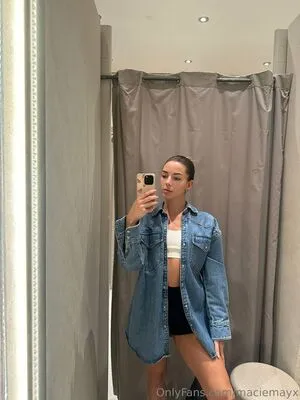 Milliemiless OnlyFans Leaked Free Thumbnail Picture - #VjfpAeY7Me