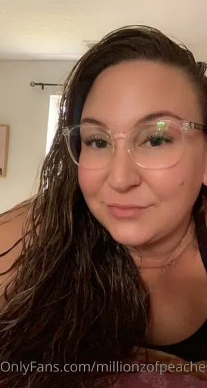 Millionzofpeaches OnlyFans Leaked Free Thumbnail Picture - #nXKelNbEkV
