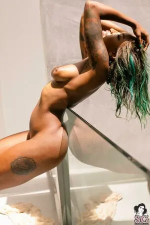 Milloux OnlyFans Leaked Free Thumbnail Picture - #FImLGYxzJd