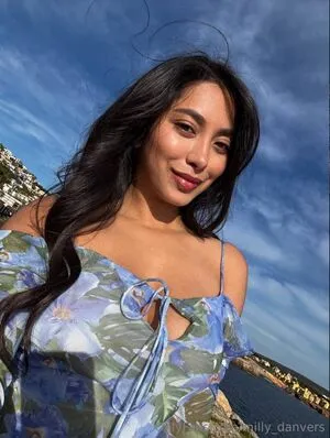 Milly Danvers OnlyFans Leaked Free Thumbnail Picture - #0Obk0naiY7