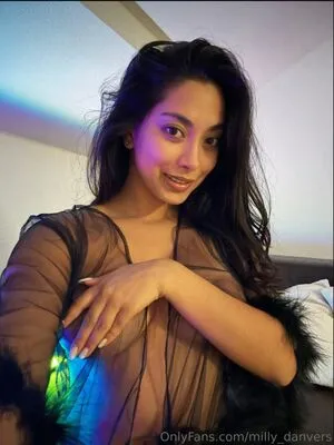 Milly Danvers OnlyFans Leaked Free Thumbnail Picture - #D5Km0njtGe