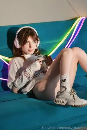 Milly Danvers OnlyFans Leaked Free Thumbnail Picture - #X9S4uQ0pK3