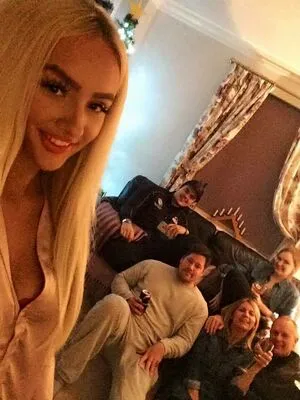 Milly Watts OnlyFans Leaked Free Thumbnail Picture - #ayIEOguqmM