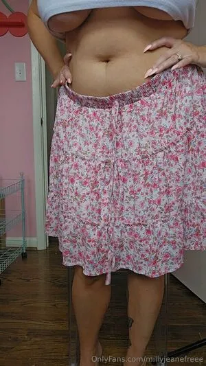 Millyjeanefreee OnlyFans Leaked Free Thumbnail Picture - #OIn0YRmUli